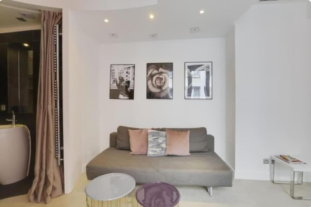 Magnifique Appartement Parisien - Marais Exterior foto